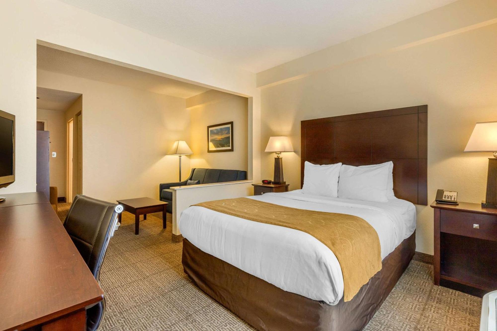 Comfort - Charlotte Hotel 2*