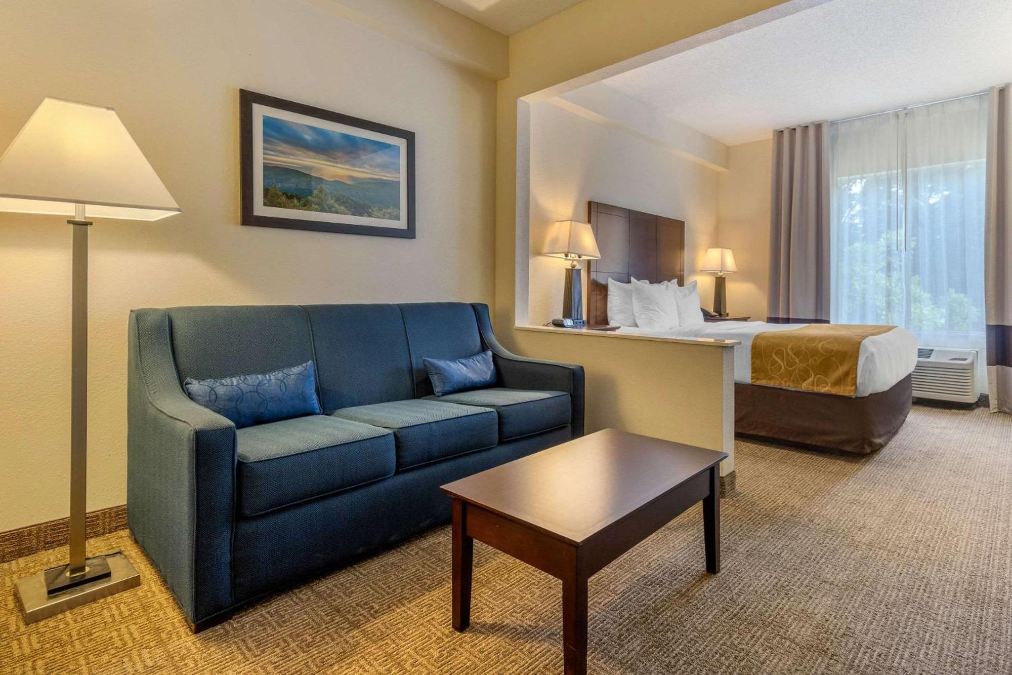 Comfort - Charlotte Hotel