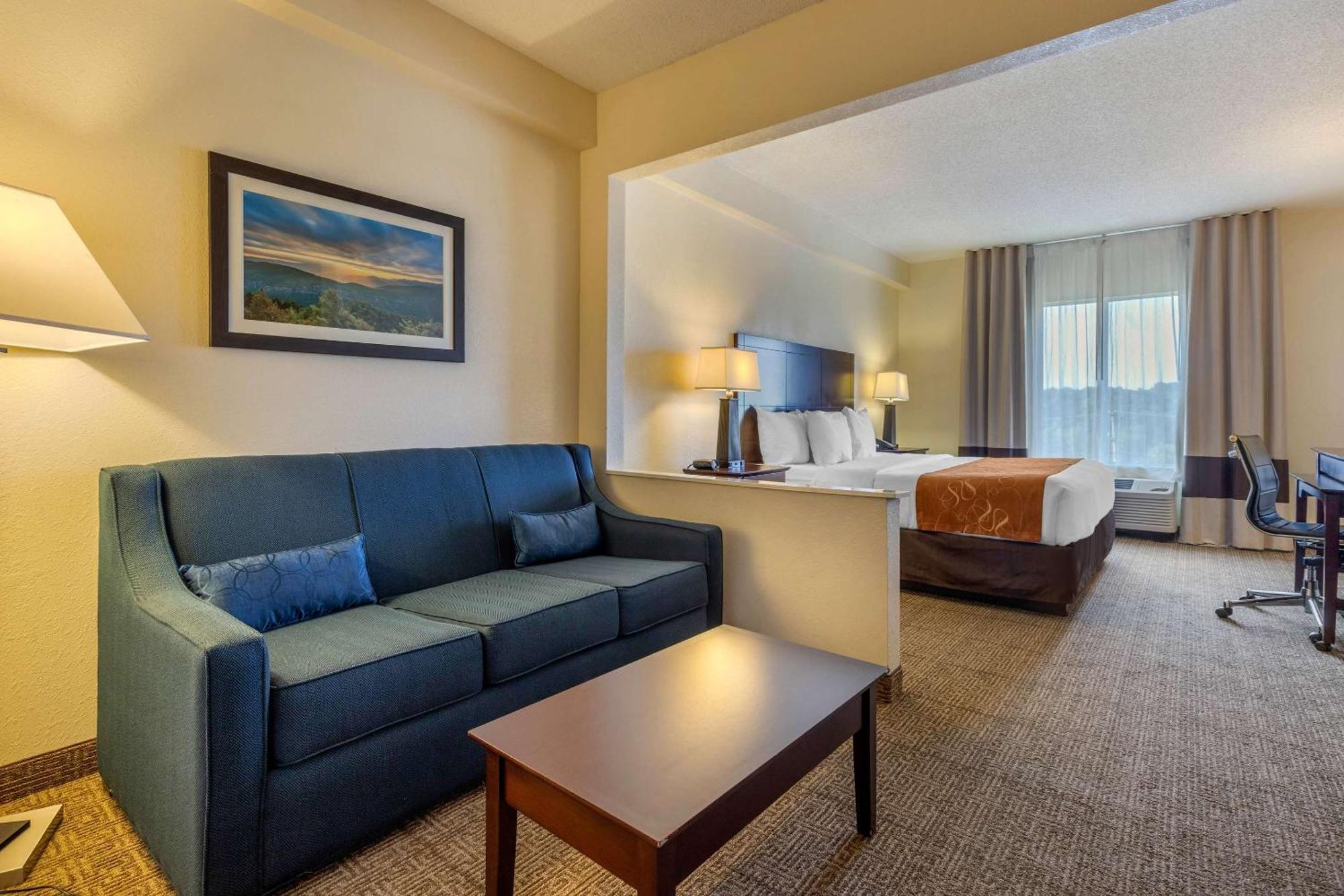 Comfort - Charlotte Hotel