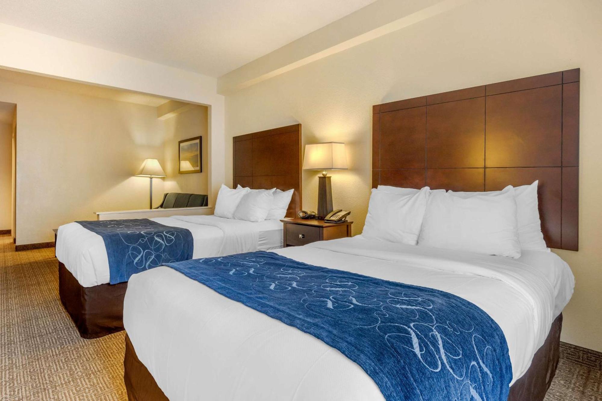Hotel Comfort - Charlotte 2*