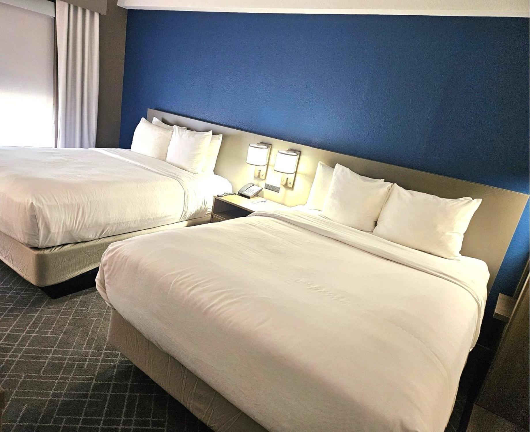 Comfort - Charlotte Hotel 2*